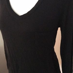 Cable & Gauge Tops - Cable & Gauge V-neck Cable & Gauge Tops - Cable & Gauge V-neck